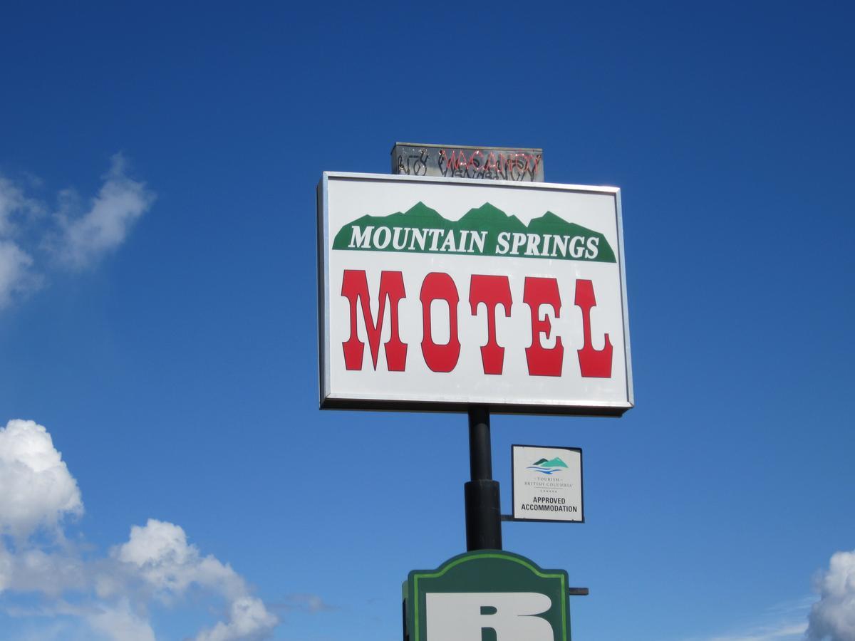 Mountain Springs Motel & Rv Park Barriere Exterior photo